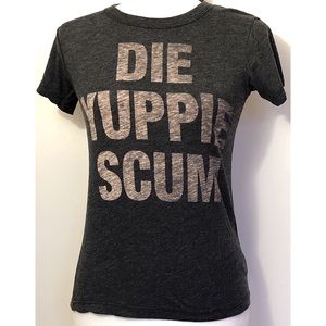 2004 Urban Outfitters Die Yuppie Scum tee